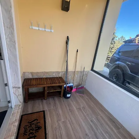 Private With Pool&jacuzzi, Bbq&pizzaoven